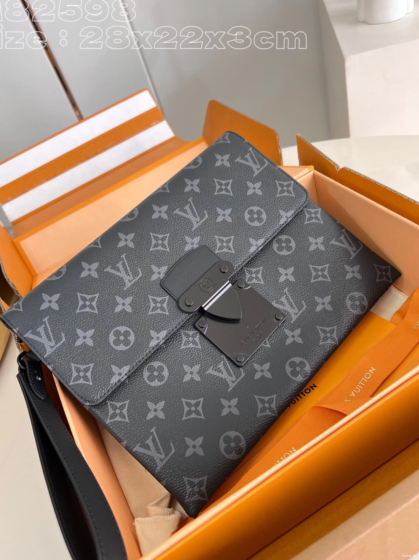 VUITTON S-LOCK POCHETTE LOUIS 0725